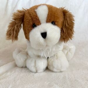 Toys R Us Animal Alley Brown White Cocker Spaniel Dog Hand Puppet 10” No Sound